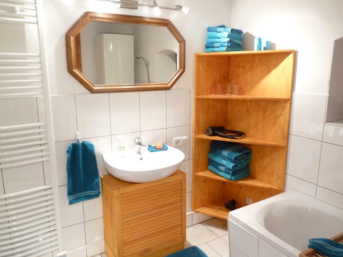 Ferienwohnung Der Familie Budzisch Зинсхайм Экстерьер фото